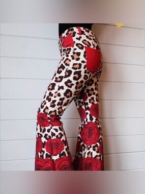 Ranch Dressn Fallon Taylor Red Roses Leopard Super Flares Flare Denim Jeans 00🌹🐆